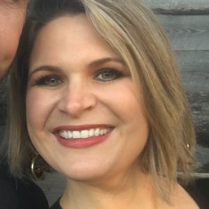 Meet your Posher, Roxanne